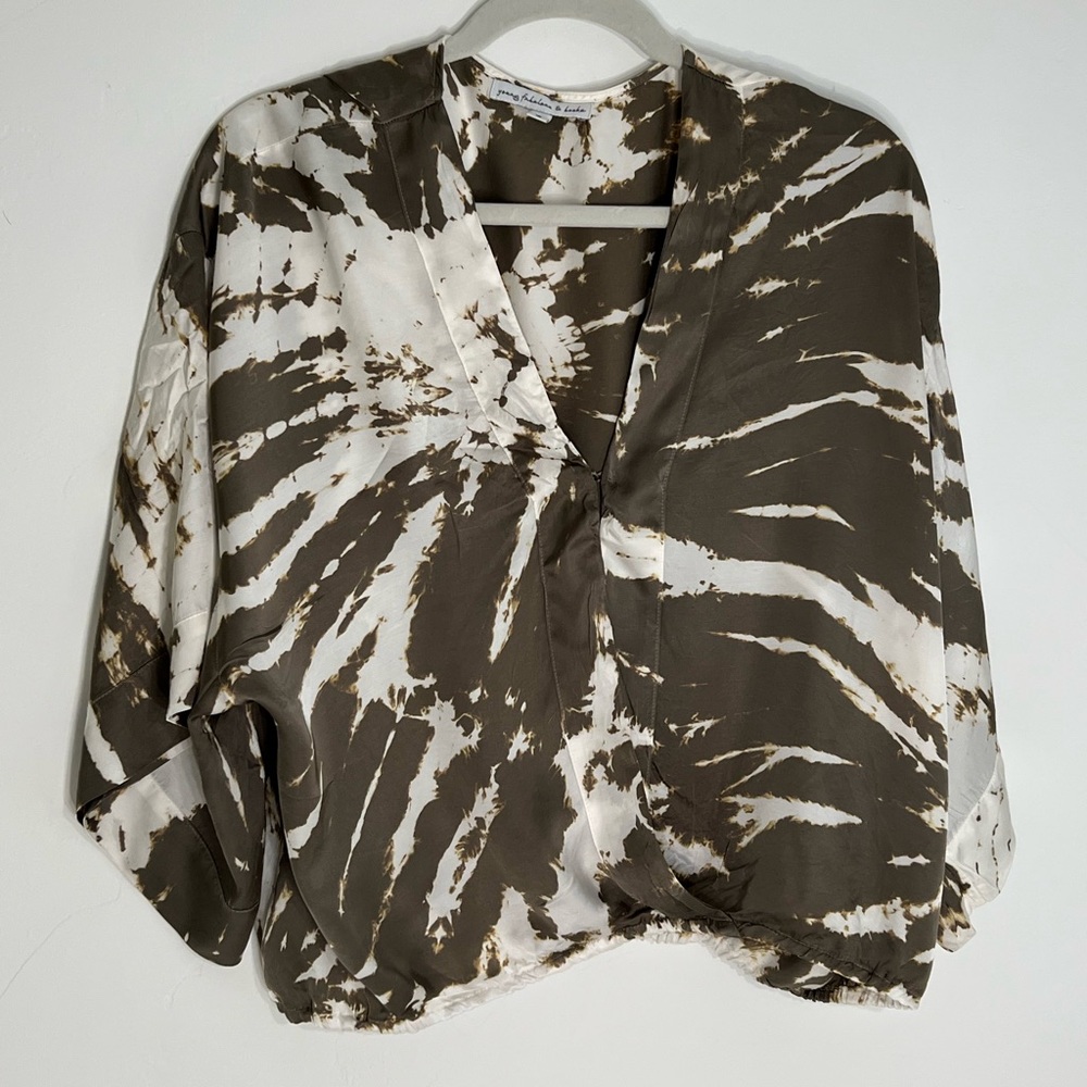 Young Fabulous & Broke  Blouse Top
